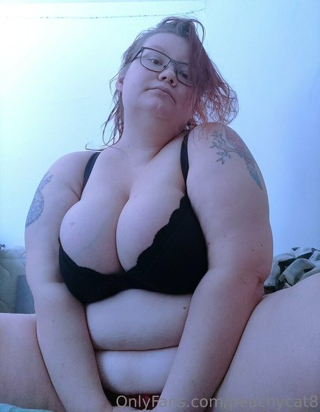 peachycat8 model sexy photos