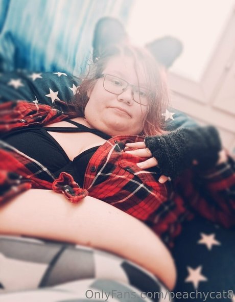 peachycat8 high quality actress pictures