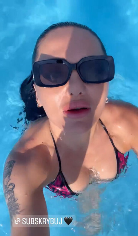 Ewa Brodnicka sexy pornstar images