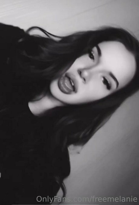 freemelanie nude star pics