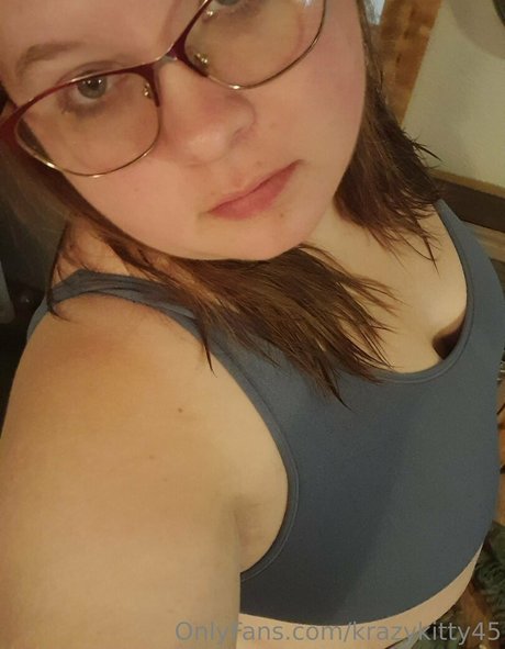 krazykitty45 model erotic pics