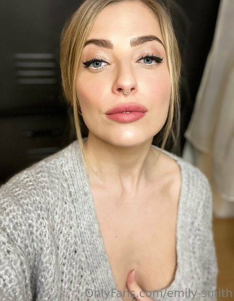 emily smith model art photo