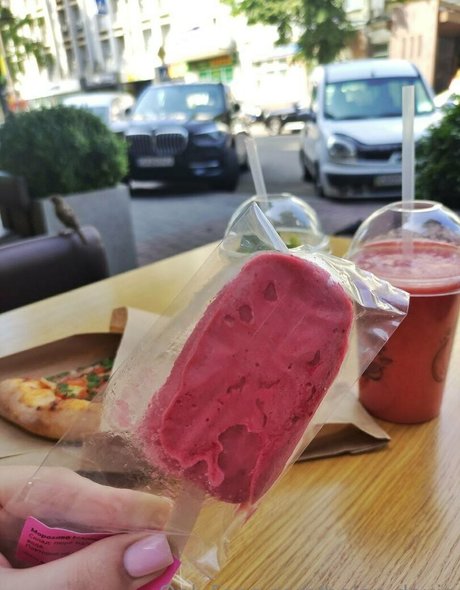 Helen Davis best model picture