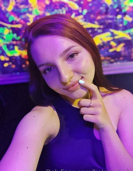 Helen Davis model best picture