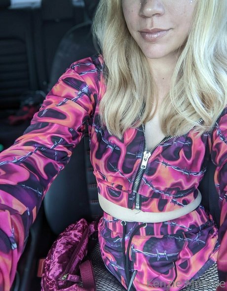 kenziemonroe model exclusive images