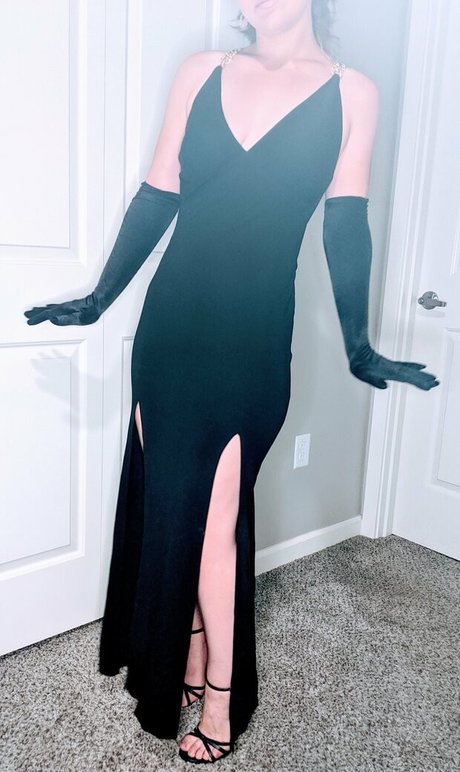 kenziemonroe pornstar naked photo