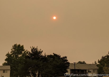 kenziemonroe model pretty photos