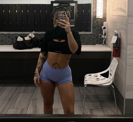 _maermaer free actress photo