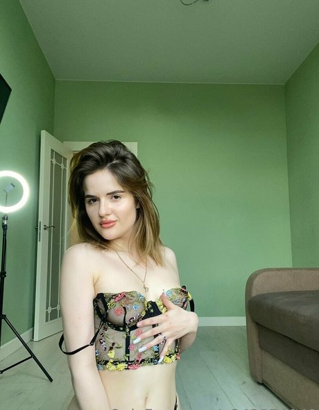 karin toy pornstar exclusive pictures