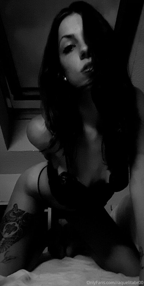 raquelitabr00 nudes star img
