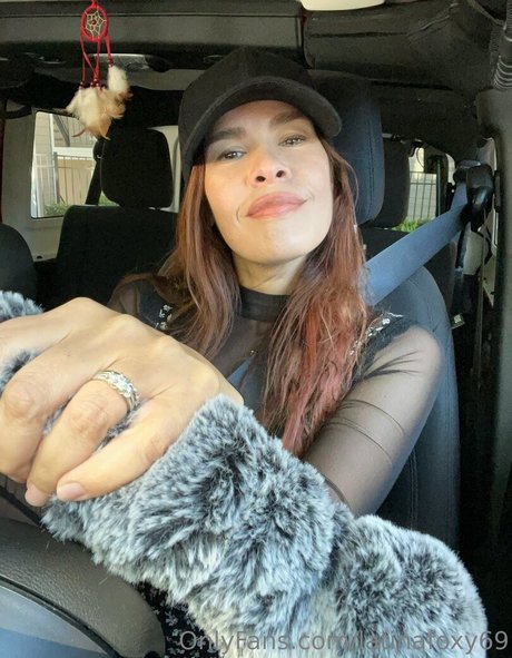 latinafoxy69 hot pornstar pic