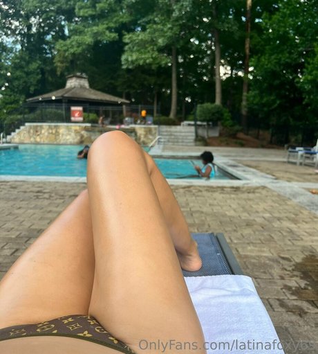 latinafoxy69 pretty model img