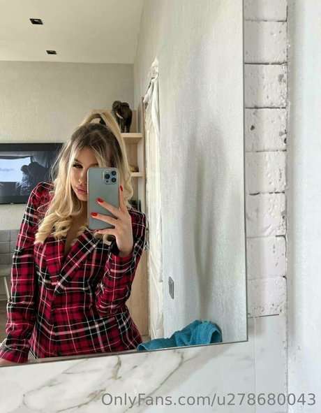 blondy angel model sexy images