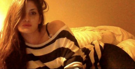 Divajilly model nude photos