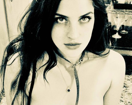 Divajilly sexy pornstar photos