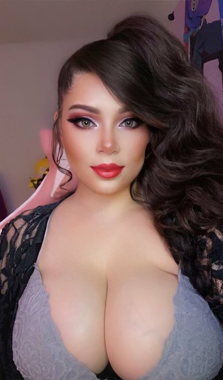 BrianaBraska pretty model picture