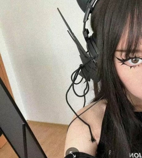 gothkittenxdd model adult galleries