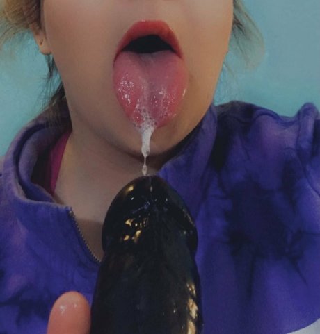 oliviaskiesvip porn star pics