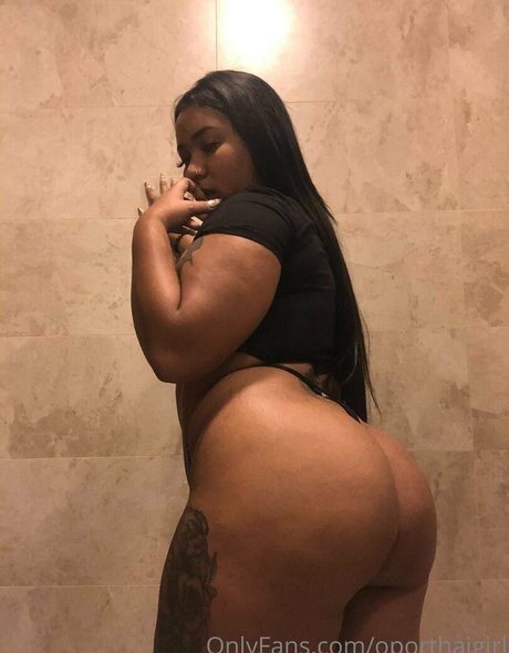 oporthaigirl pornstar erotic picture