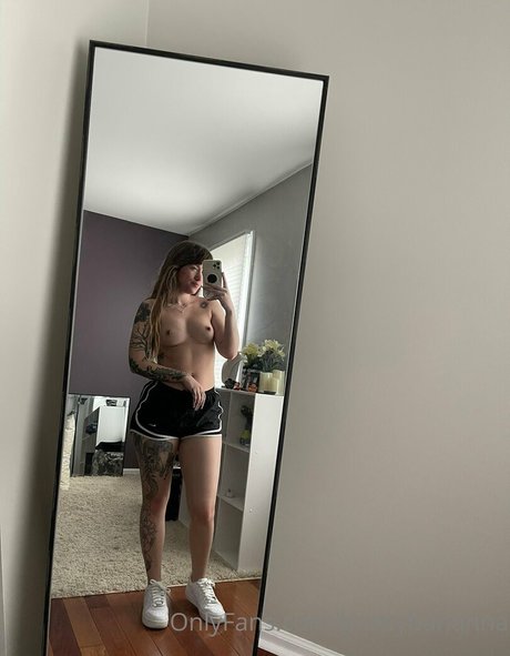 brattybananna star naked gallery