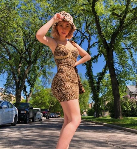 Daniela RD Lewis sex pornstar galleries