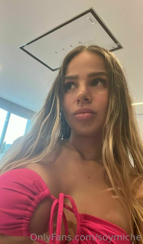 Martii Soymiche model porn pic