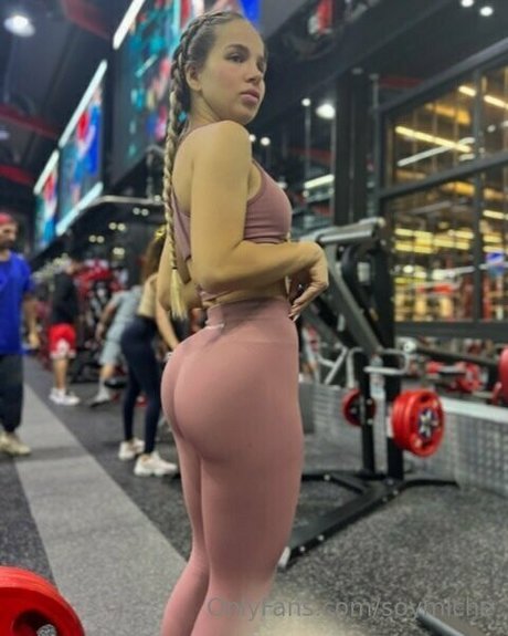 Martii Soymiche exclusive star photos