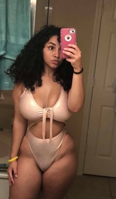 brimercado14 sexy model images