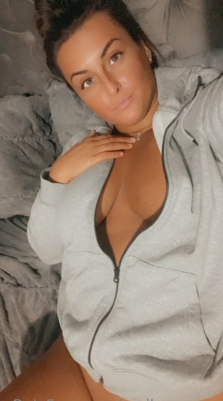 emilyy rosee free model photos