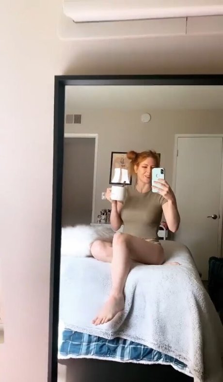 Maidofmight nude model images