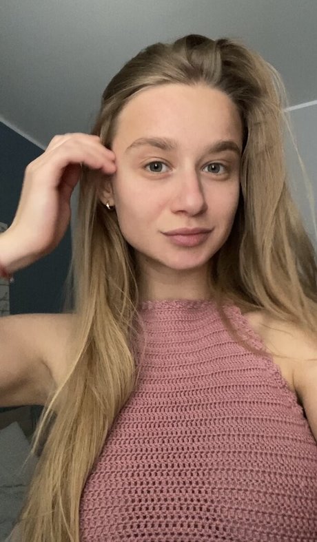 touch nancydrew model top pic