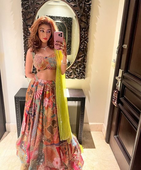 Samicamusic star best photos