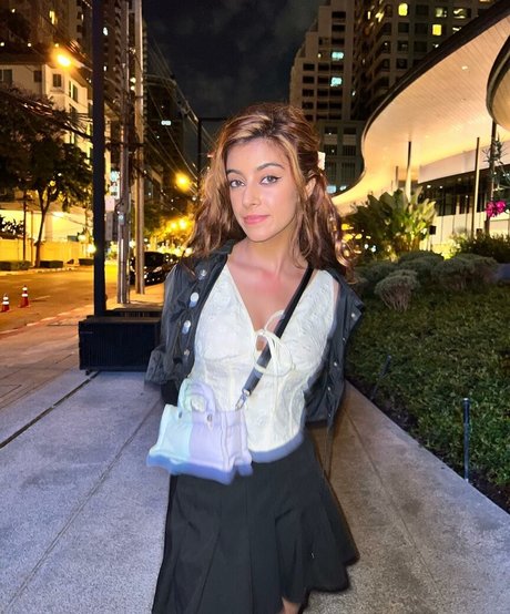 Samicamusic sexy actress image