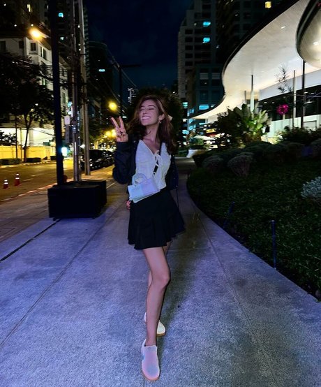 Samicamusic actress pic