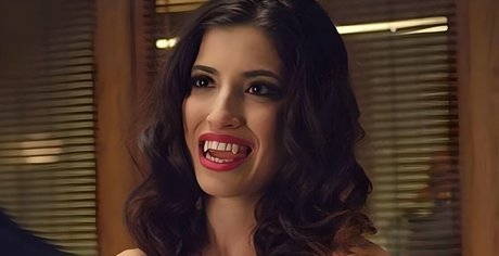 Tania Raymonde model exclusive images