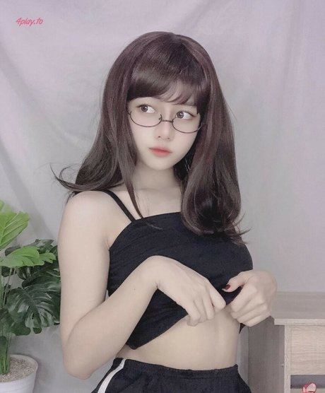 Violet Airis pornstar top images