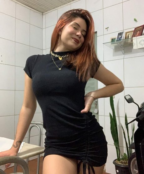 Karol Oliveira top actress photos