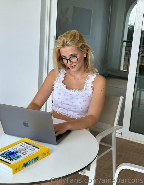 ainabarcons pornstar perfect gallery