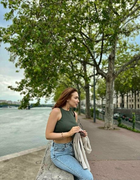 stacy therapy pornstar beautiful img