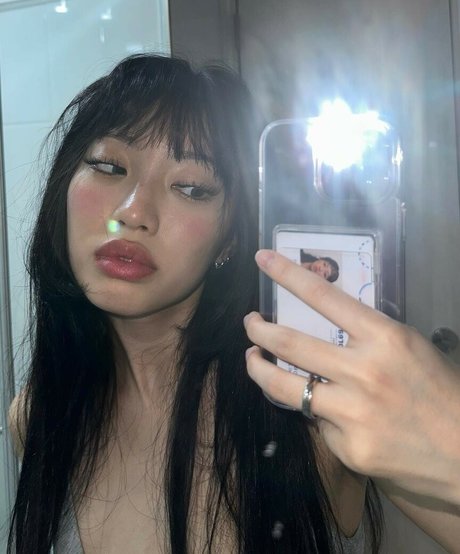 Yujin exclusive actress image