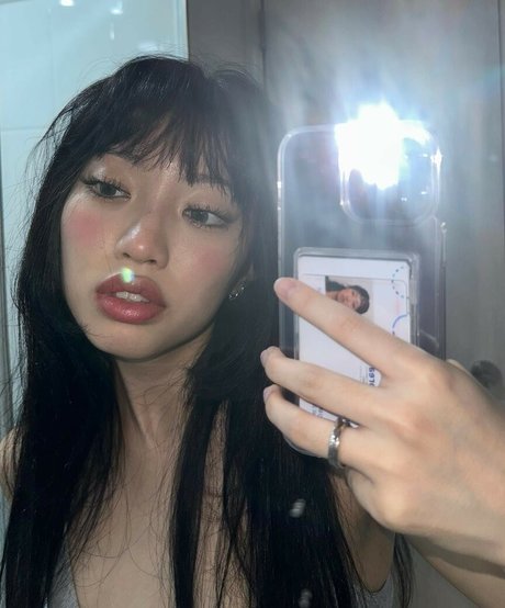 Yujin star naked archive