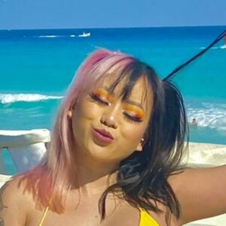 Edmthotiana beautiful model img