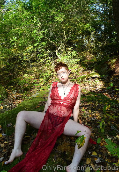 sluttubus pornographic star pic