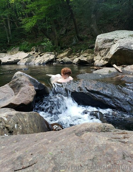 sluttubus model nude galleries