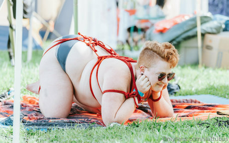 sluttubus hot model gallery