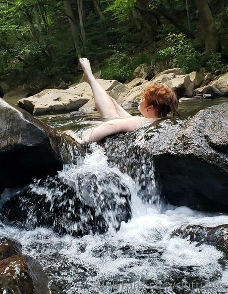 sluttubus art pornstar photo