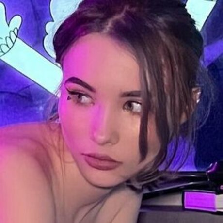 Mashamirt nude star image