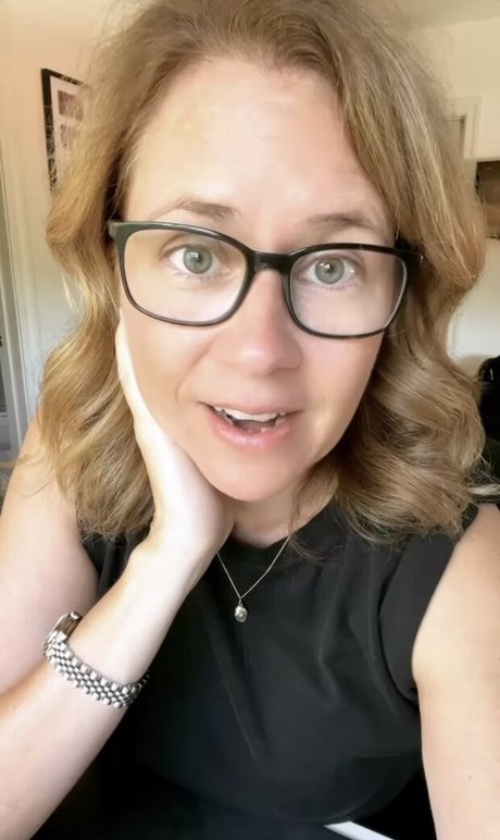 Jenna Fischer high quality actress photo