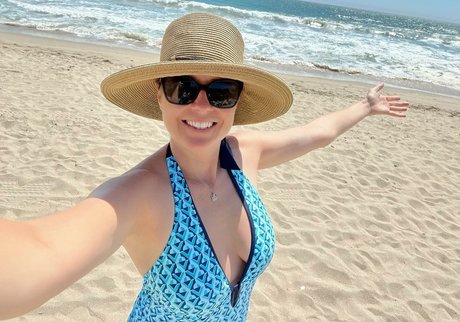 Jenna Fischer pornstar pretty img