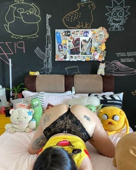 Nay Rezende pornstar nude gallery